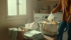 Le famiglie italiane adottano l’aceto bianco per un bucato più fresco, più morbido e una casa più ecologica